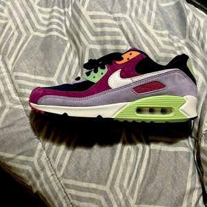 Nike air max 90 size 10 multiple colors